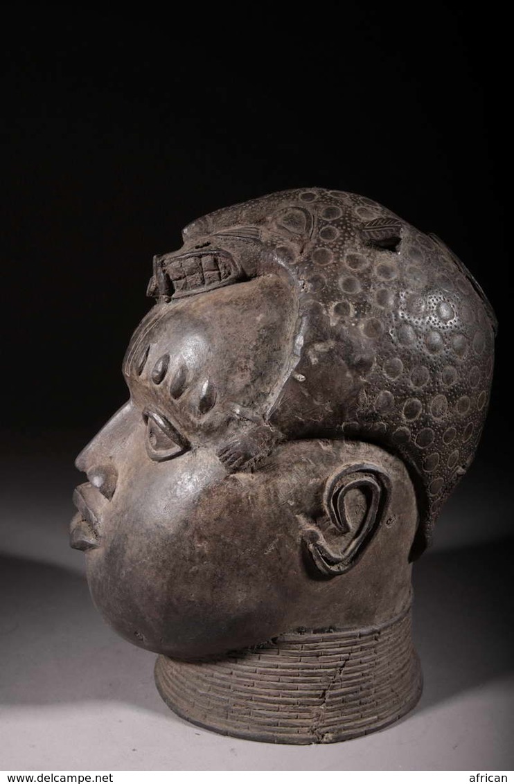 Art africain Tête de reine du royaume d'Ifé