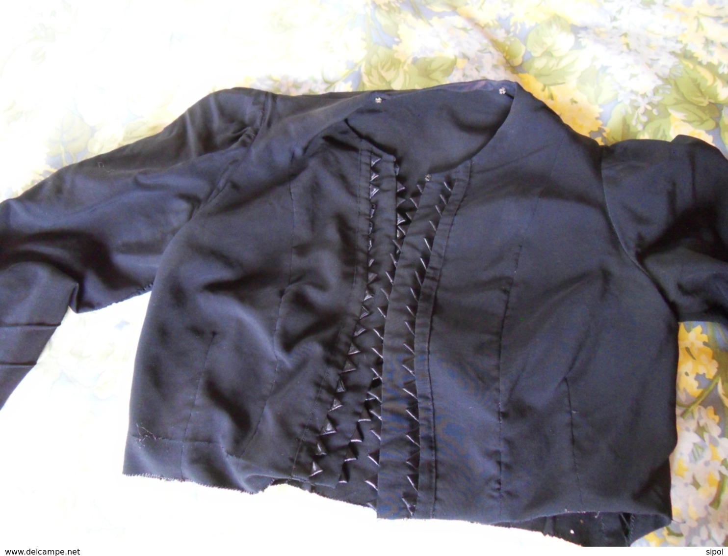 Corsage Ou Haut De Robe En Lainage  Noir   Manches Longues  Encolure Fantaisie  Petite Taille  Années 1925 Env - 1900-1940
