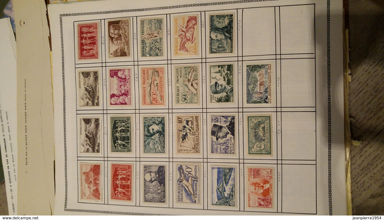 Anciens Timbres Dfrançais Neuf Sur Charniere - Collections (en Albums)