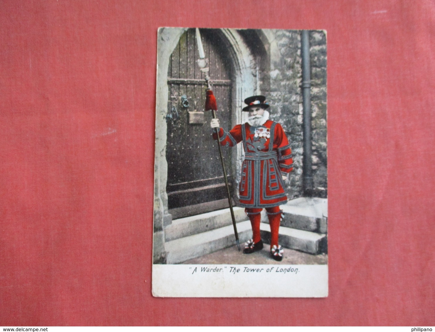 England > London > Tower Of London Warder   Has Stamp & Cancel  Ref 3096 - Tower Of London