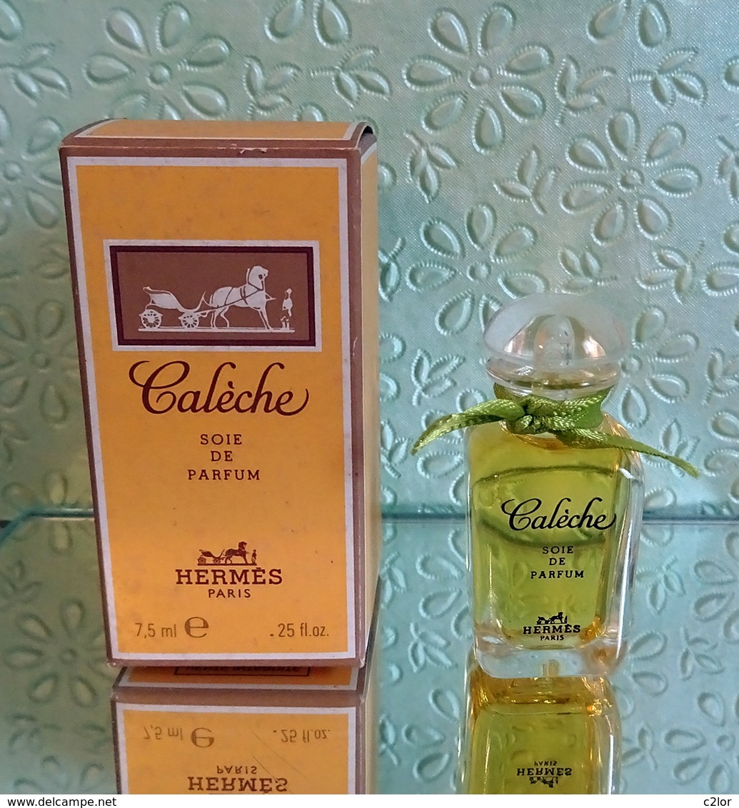 Miniature  "CALÈCHE" De HERMES ,Soie De Parfum  5 Ml Dans Sa  Boite (M076) - Miniatures Femmes (avec Boite)