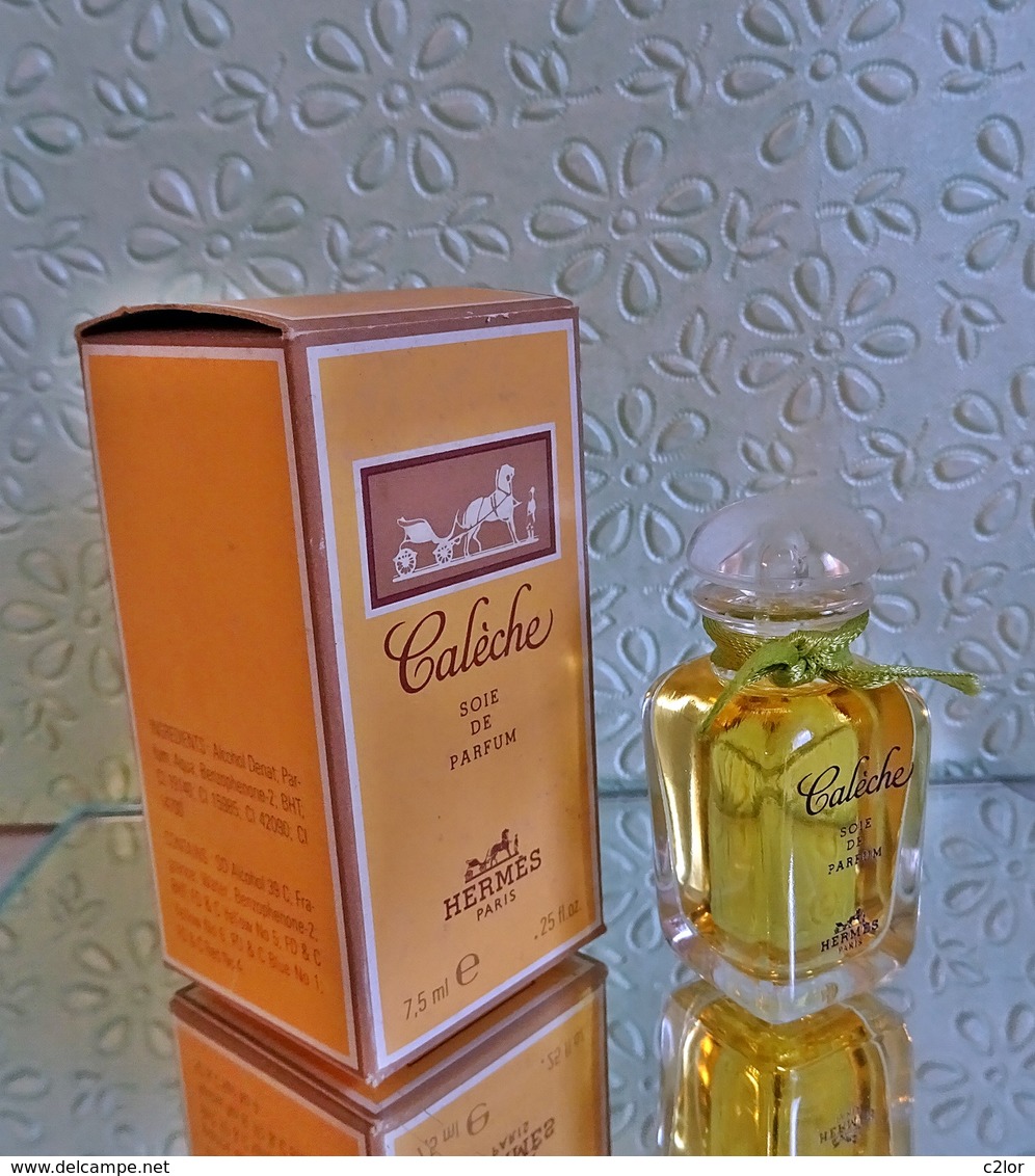 Miniature  "CALÈCHE" De HERMES ,Soie De Parfum  5 Ml Dans Sa  Boite (M076) - Miniatures Femmes (avec Boite)