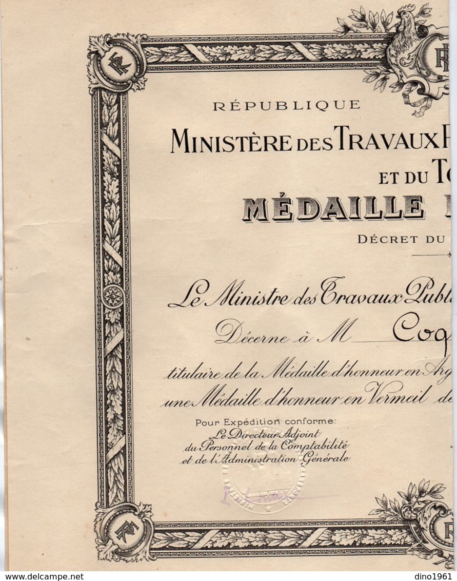 VP13.636 - PARIS 1954 - République Française - Médaille D'Honneur Des Chemins De Fer - Mr Albert COQUILLAUD - Collections