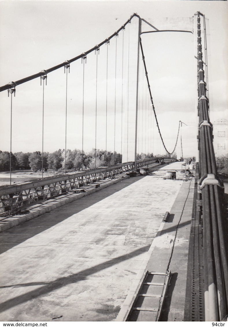 PHOTO ORIGINALE ( 13x18)   Nouveau Pont Sur Le Rhone Entre  Roquemaure Et Orange - Lieux