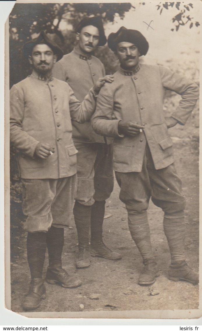 CPA  - PHOTO  DE TROIS MILITAIRES - MON PARRAIN FERDINAND - R. GUILLEMINOT - Guerra 1914-18