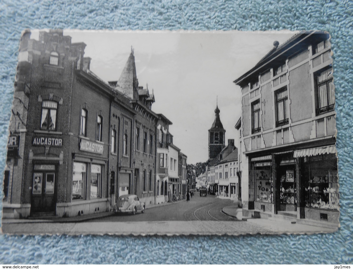 Cpa Fontaine-l'évêque Rue De L'indépendance Magasin - Fontaine-l'Evêque