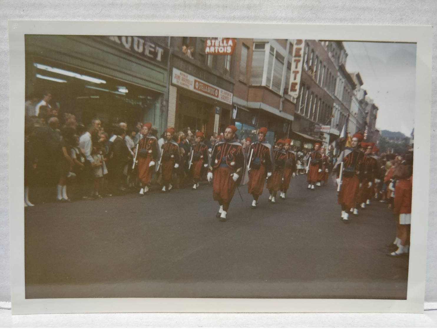 Belgique. Liège, Outremeuse. Festivités Du 15 Août 1969. 9x13 Cm - Lieux