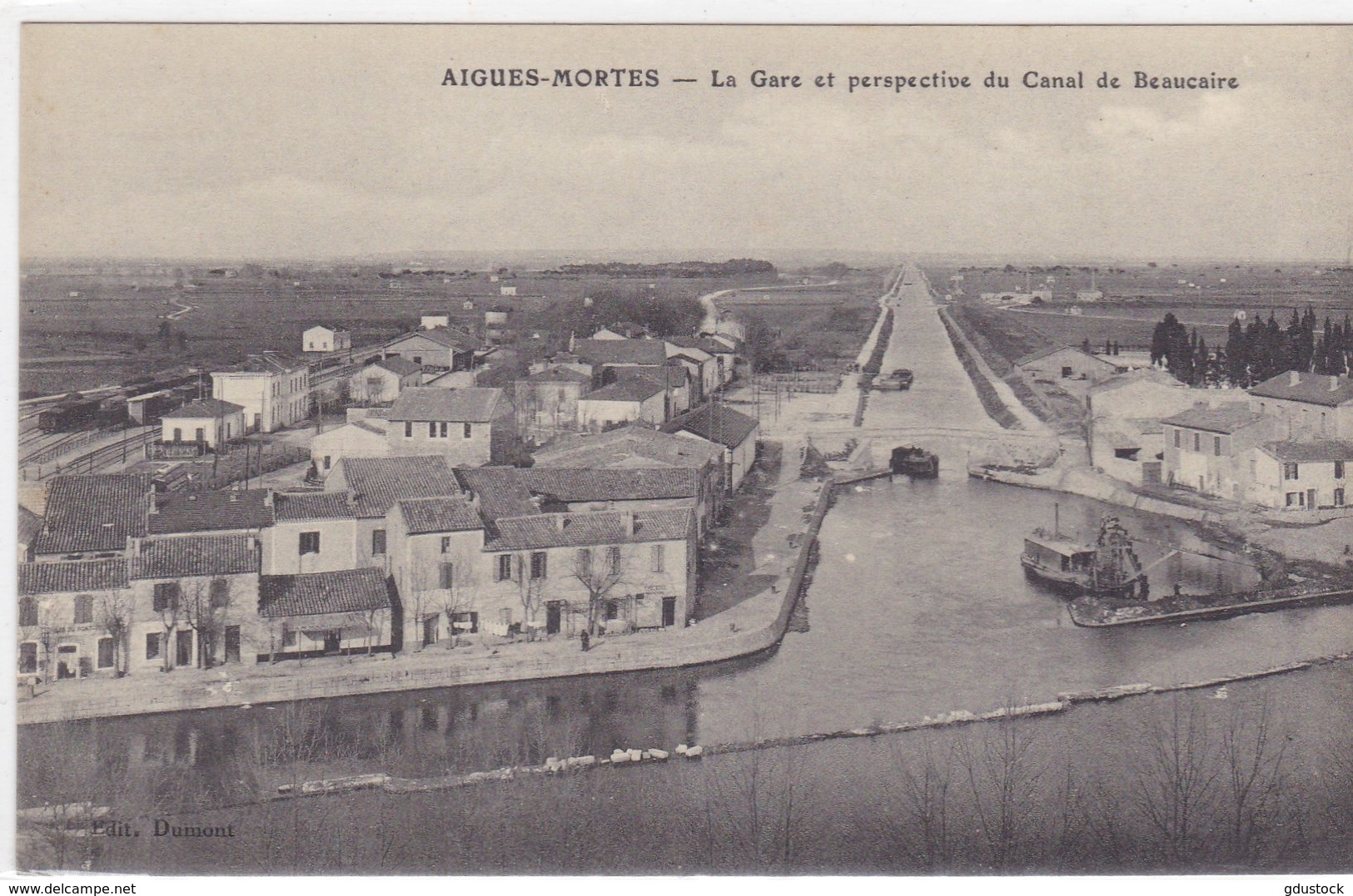 Gard - Aigues-Mortes - La Gare Et Perspective Du Canal De Beaucaire - Aigues-Mortes