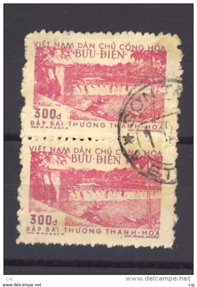 02503  -   Vietnam Du Nord  :  Yv   114  (o)   Paire - Viêt-Nam