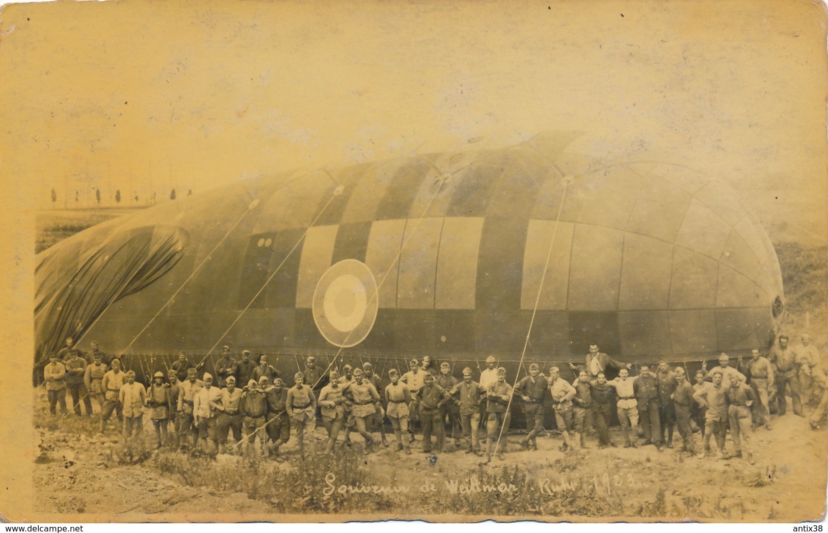 N68 - MILITARIA - Souvenir De Weitmar - Aérostation - Saucisse Dirigeable - Soldat Français Posent Devant Le Ballon - Materiale