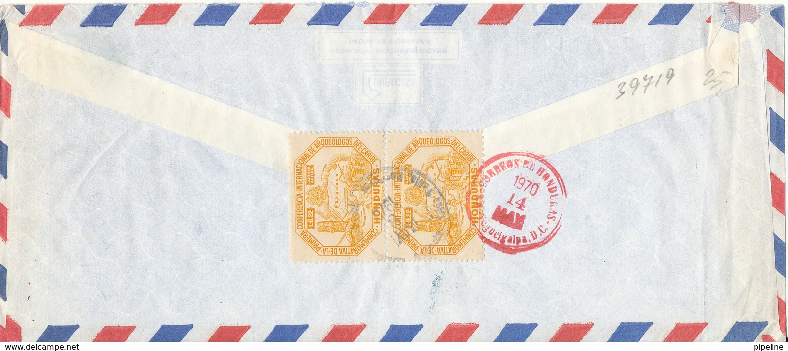 Honduras Registered Air Mail Cover Sent To Denmark 8-5-1970 (1 Of The Stamps Damaged) - Honduras