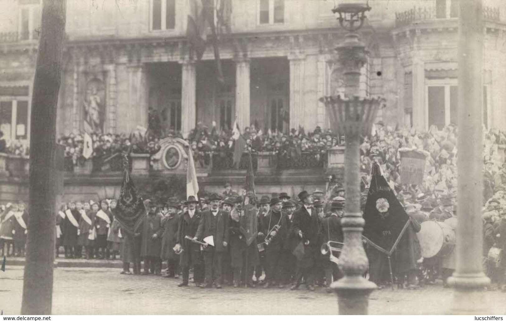 Entrée Des Anglais à Spa - Carte-photo - Guerre 14-18 - Groupe De Militaires - 2 Scans - War 1914-18