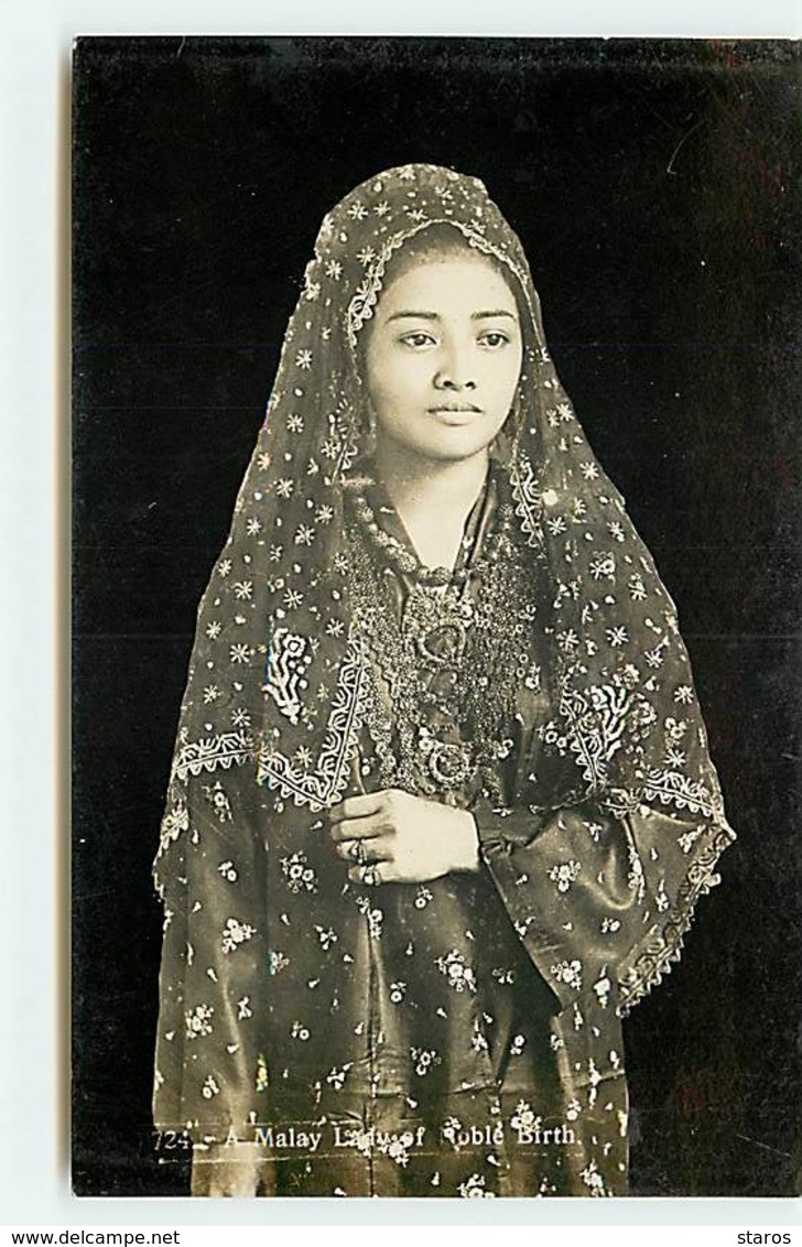 A Malay Lady Of Noble Birth - Malaysia