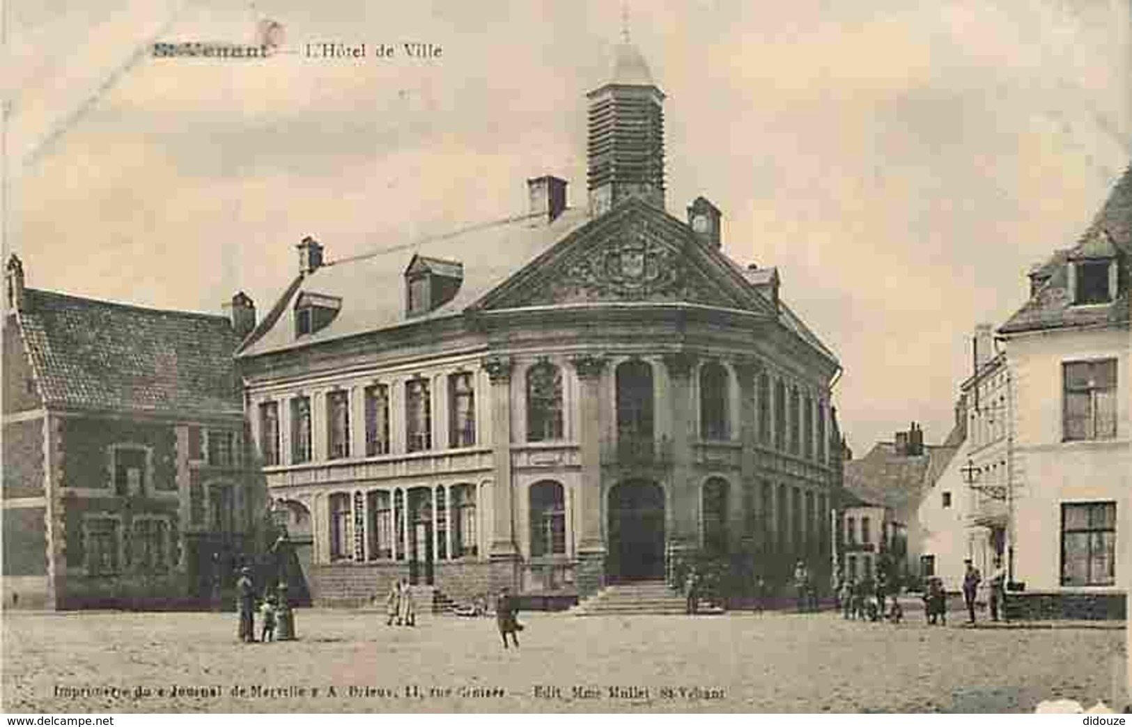 62 - Saint Venant - L'Hotel De Ville - Animé - Ecrite En 1915 - Voir Scans Recto-Verso - Autres & Non Classés