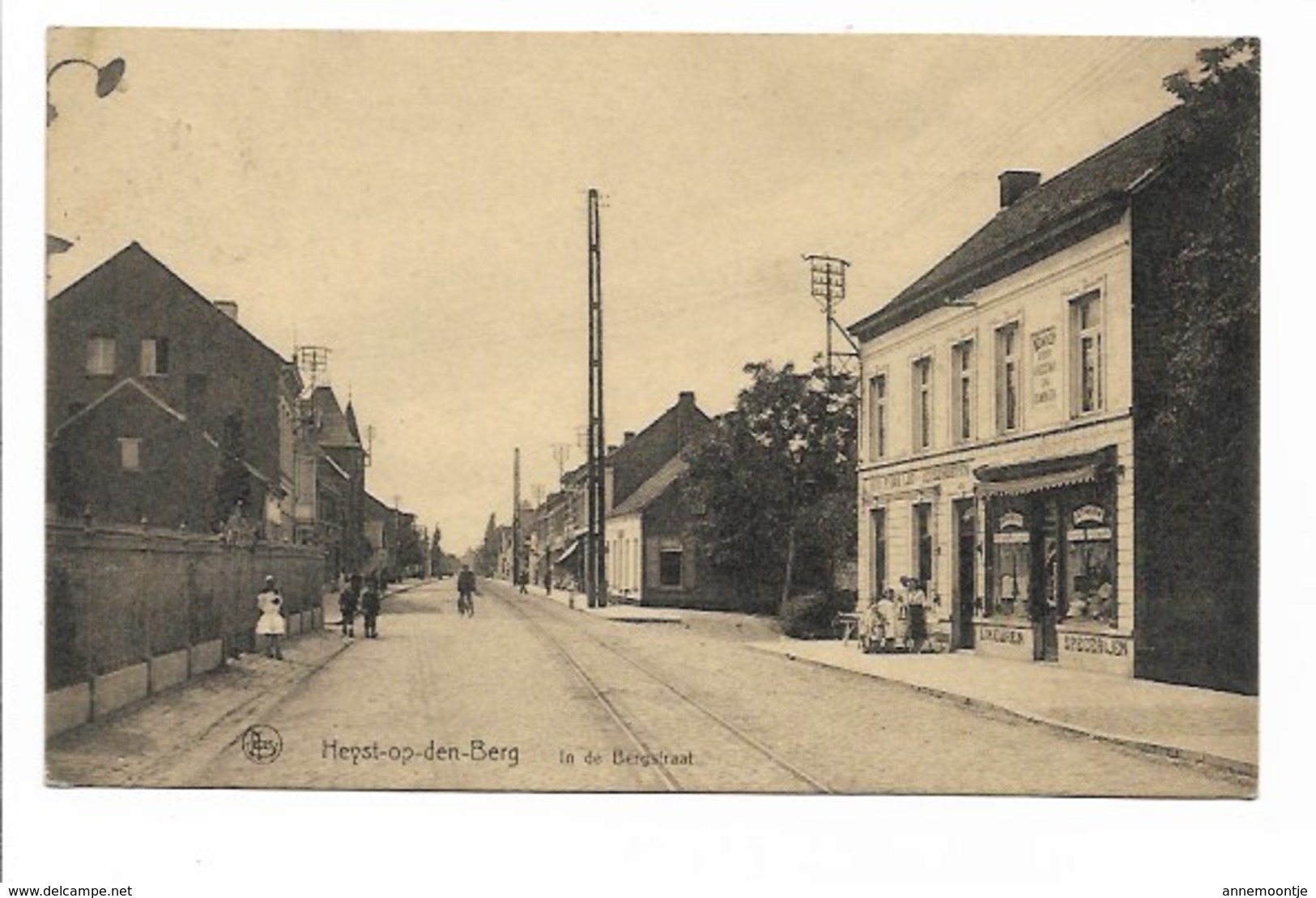 Heist-op-den-Berg - In De Bergstraat. - Heist-op-den-Berg