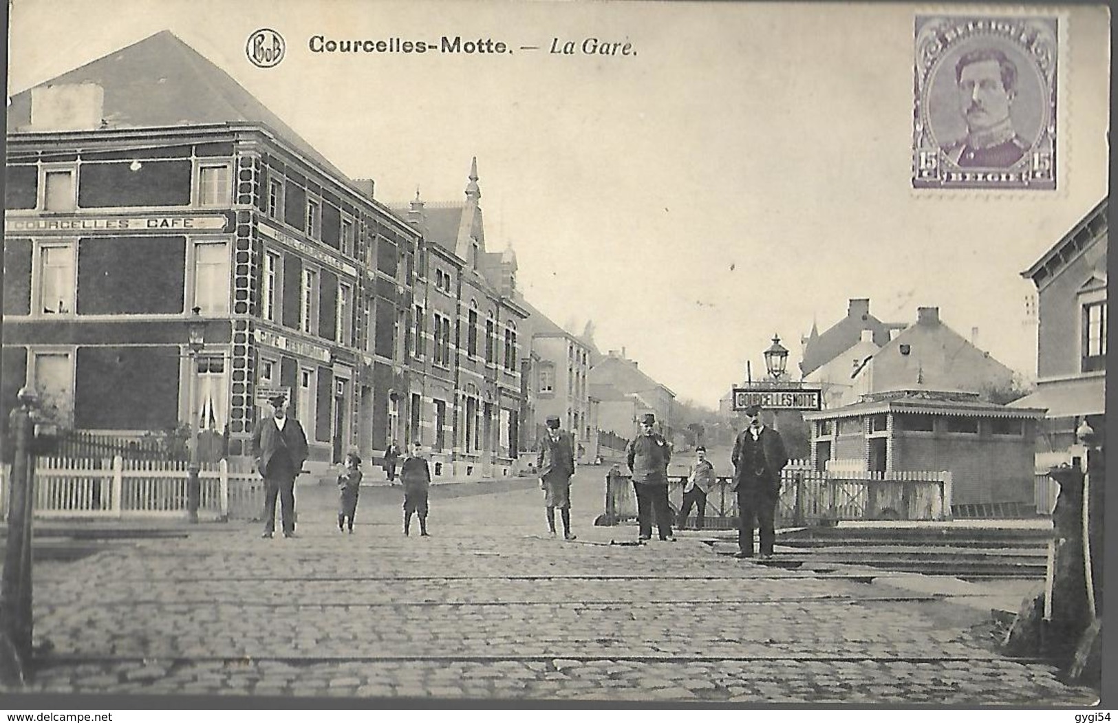 BELGIQUE    Courcelles  Motte La Gare     édition Albert Lemaître     CPA 1920 - Courcelles