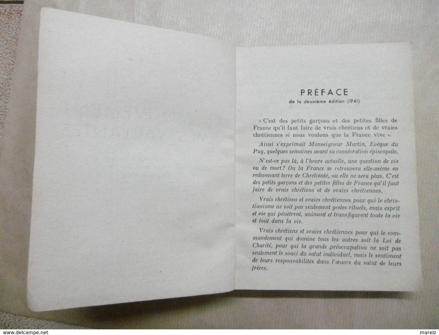 Le Mouvement AMES VAILLANTES Collection "AVE" N° 1 FRANCE 1943 Scoutisme Editions GIRAUD-RIVOIRE - Scoutisme