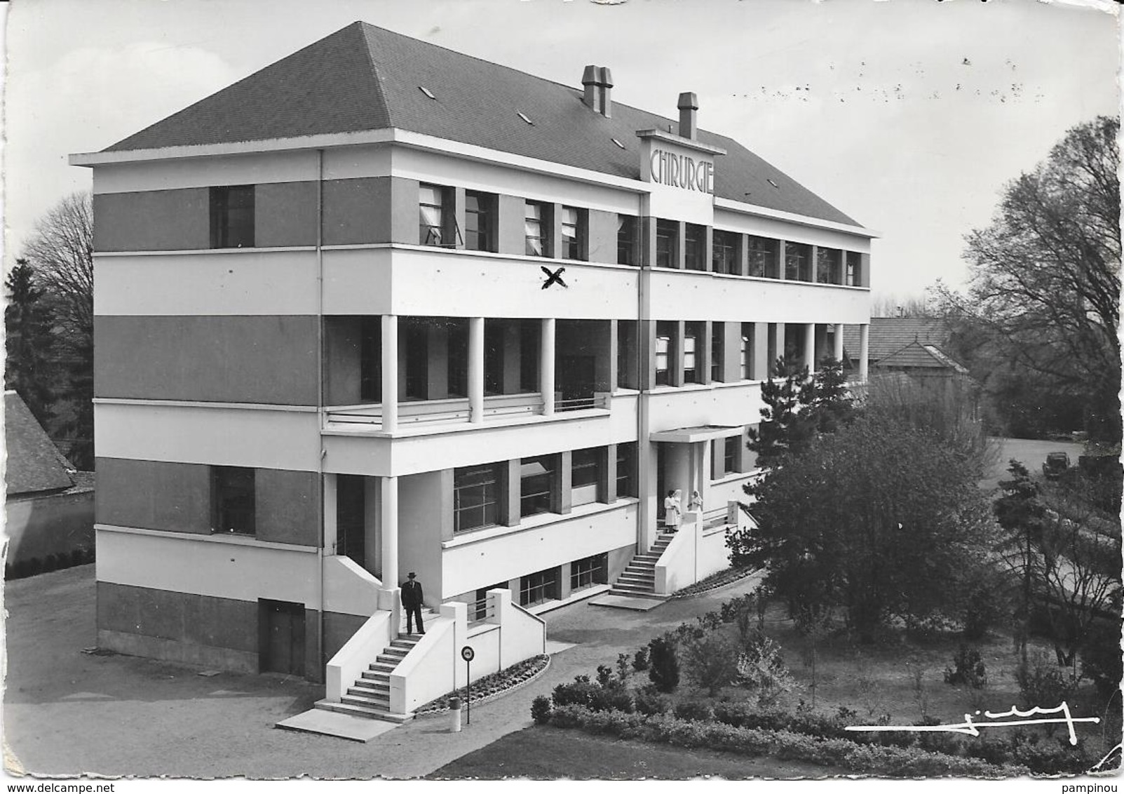 45 MONTARGIS - L'Hôpital - Pavillon Nandrot - Semi Moderne - Montargis