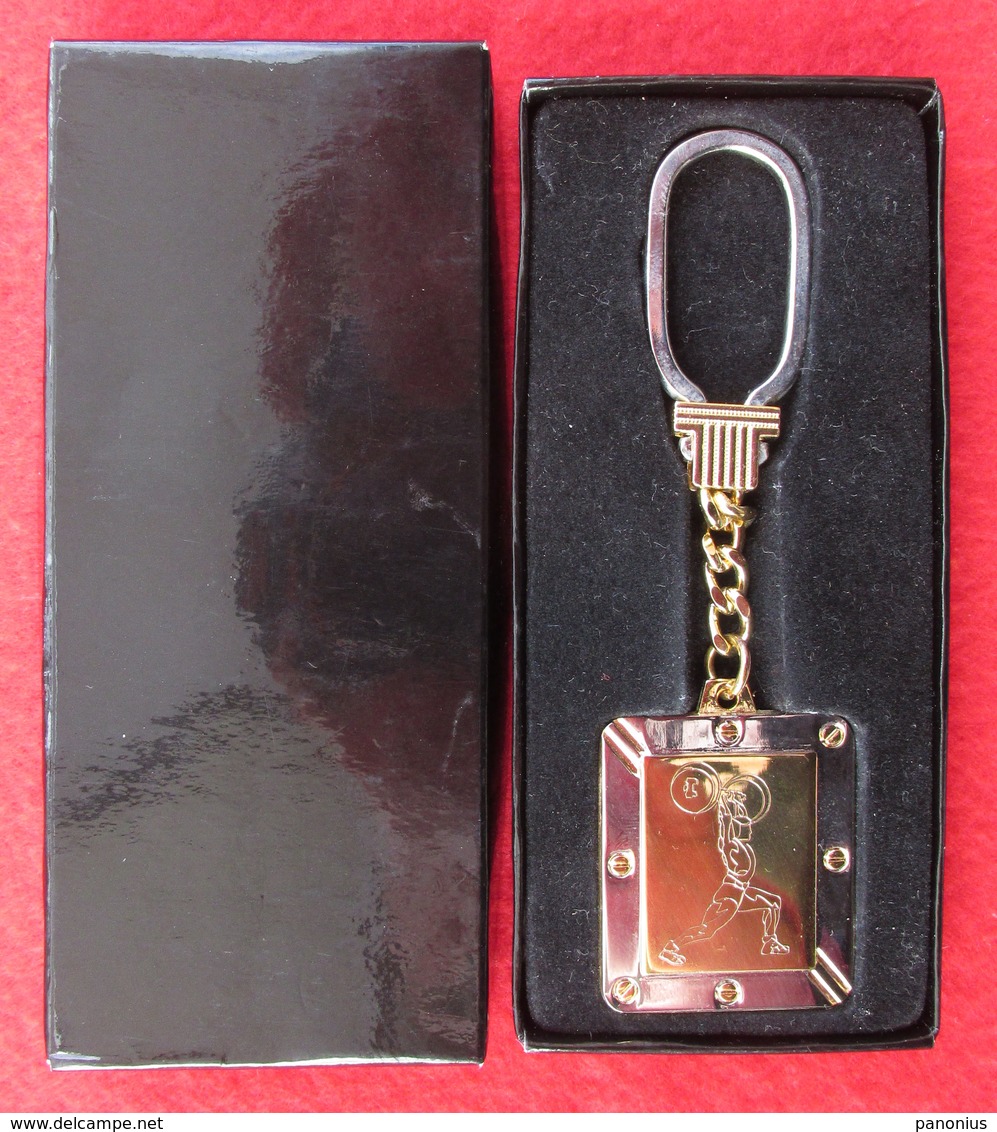 VINTAGE EWF EUROPEAN HALTEROPHILE WEIGHTLIFTING FEDERATION KEYCHAIN KEYRING - Autres & Non Classés