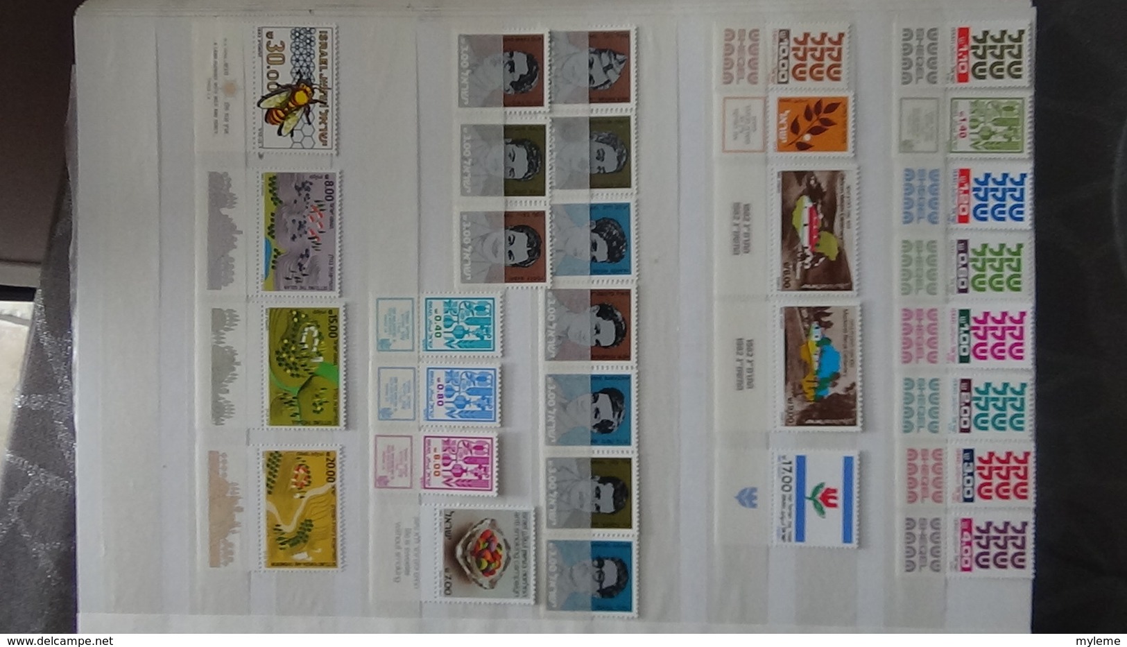 Grosse collection de timbres + blocs + carnets d'Israël tous avec tabs et **. Côte ++ A saisir !!!