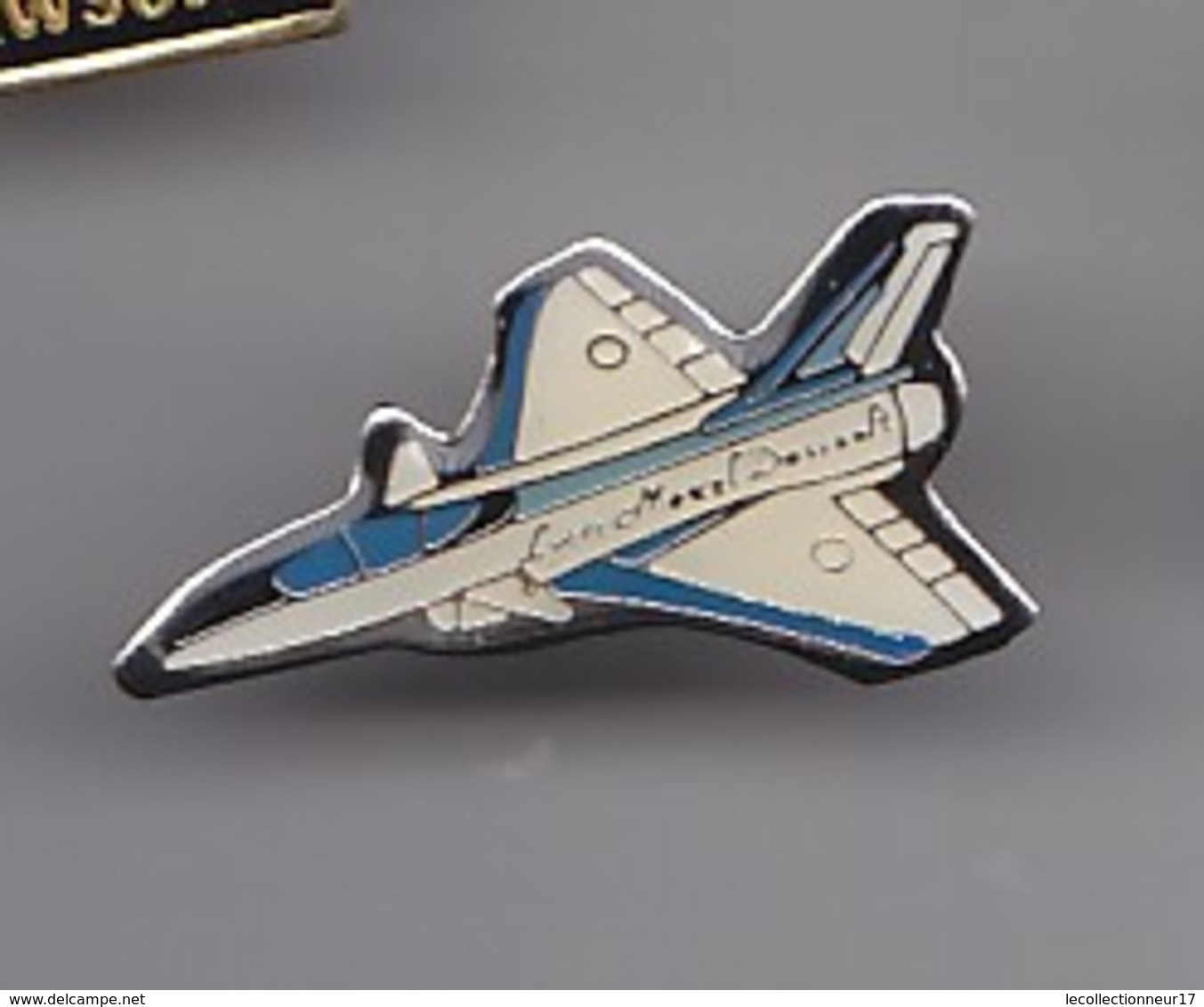 Pin's Avion Marcel Dassault Réf 4777 - Vliegtuigen