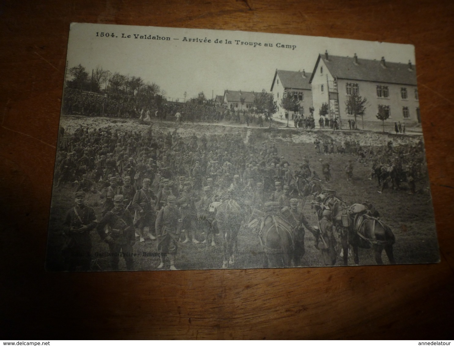 CPA  Le Valdahon - Arrivée Des Troupes Au Camp  (nombreux Chevaux) - War 1914-18