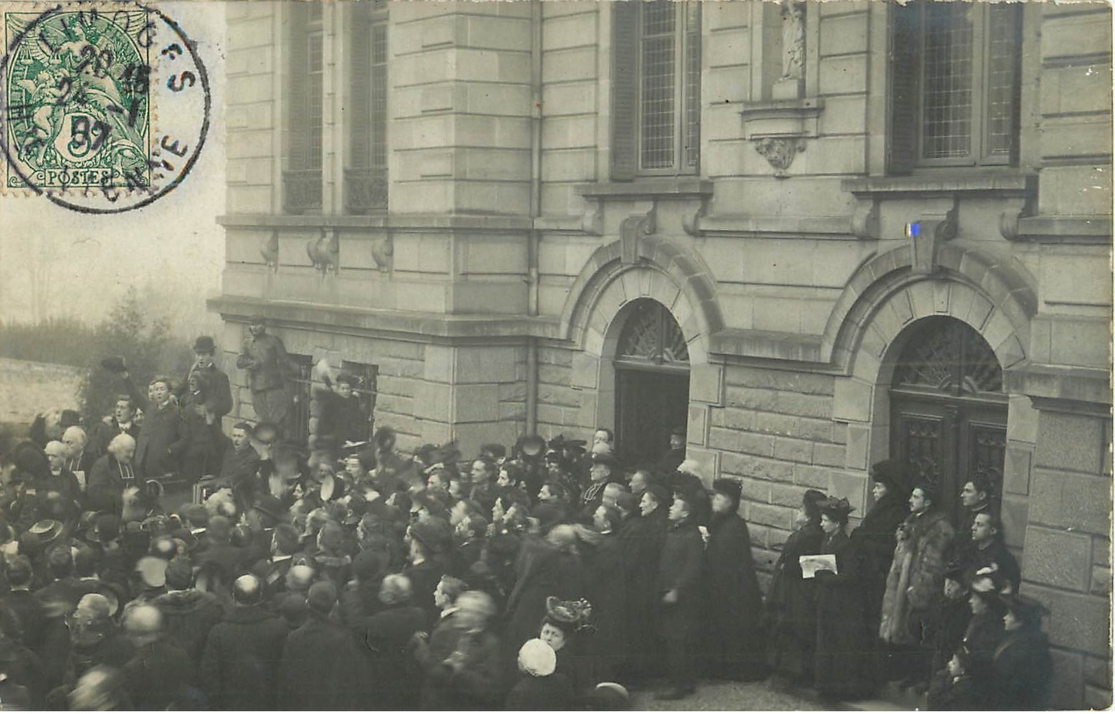 87 Limoges  Expulsions Religieuses 1907 Monseigneur Renouard Carte Photo  Ref 1664 - Limoges