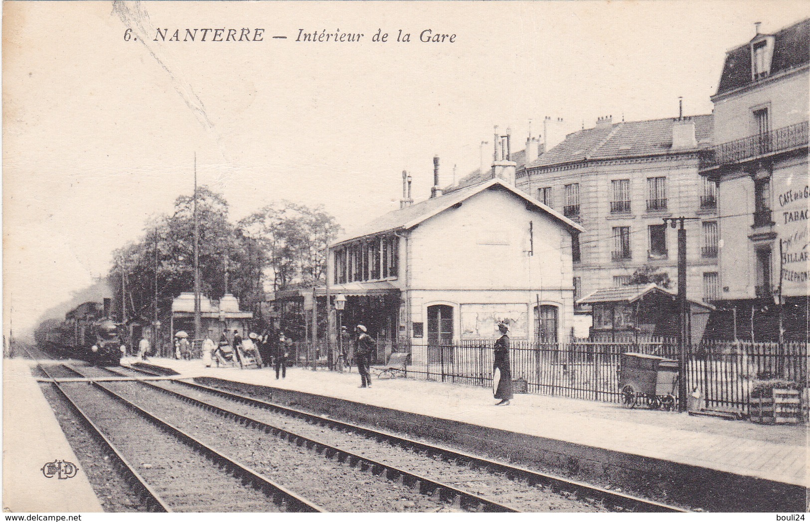 LALI-  NANTERRE EN HAUTS DE SEINE  INTERIEUR DE LA GARE     CPA  CIRCULEE - Nanterre