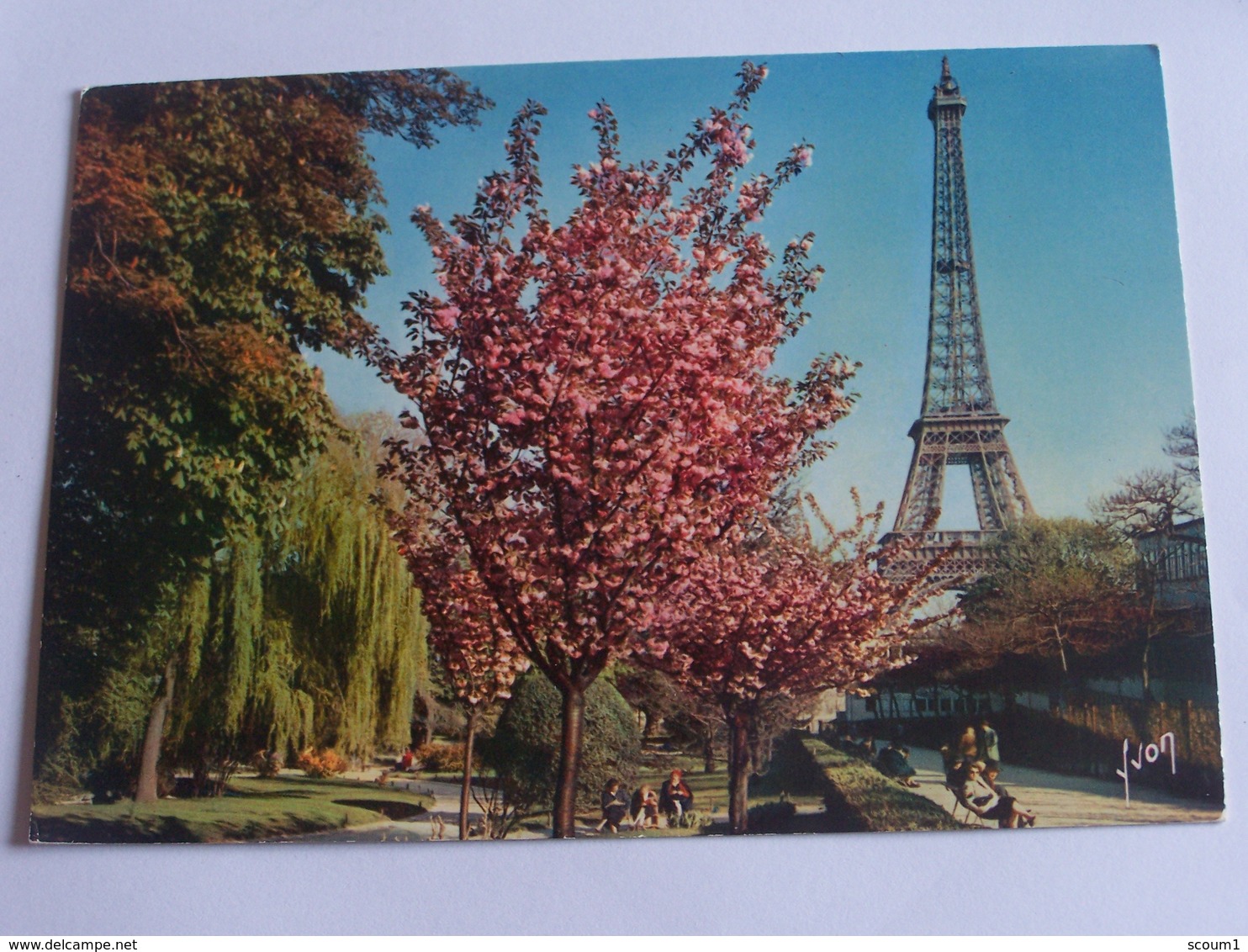 lot A de 36 cartes de la TOUR EIFFEL  toutes scanees