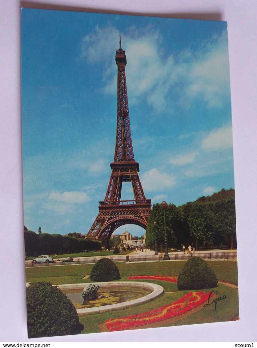 lot A de 36 cartes de la TOUR EIFFEL  toutes scanees