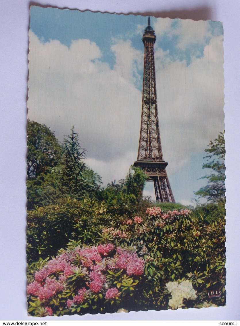 lot A de 36 cartes de la TOUR EIFFEL  toutes scanees