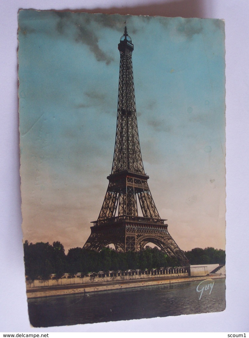 lot A de 36 cartes de la TOUR EIFFEL  toutes scanees