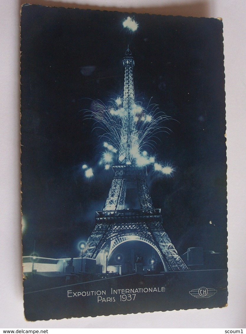 lot A de 36 cartes de la TOUR EIFFEL  toutes scanees