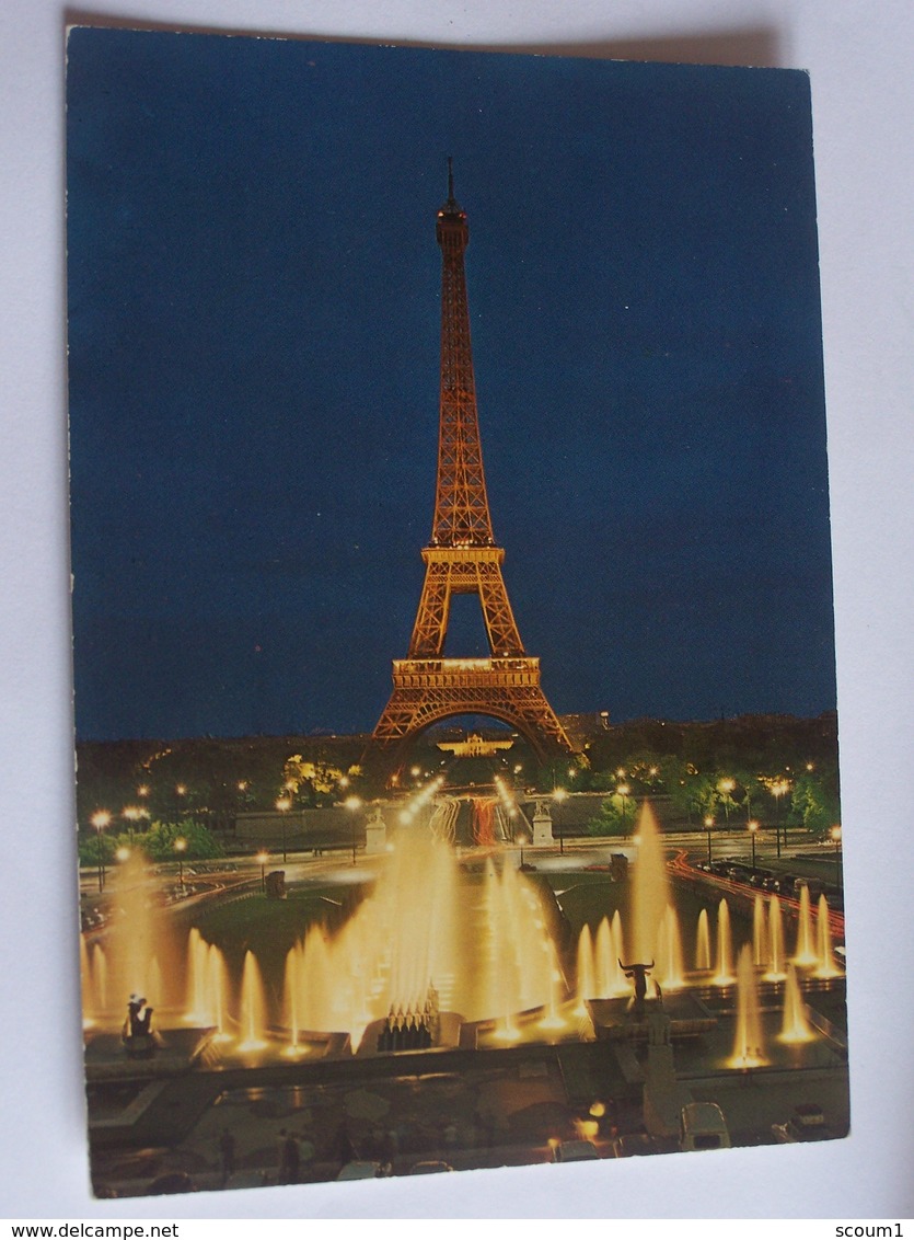 lot A de 36 cartes de la TOUR EIFFEL  toutes scanees