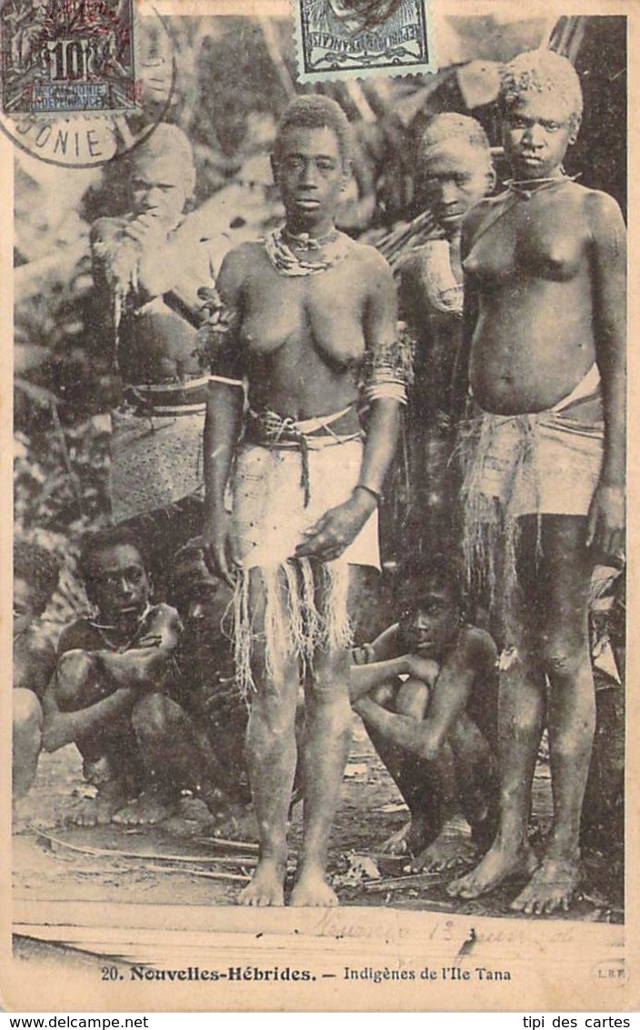 Océanie Vanuatu - Nouvelles-Hébrides - Indigènes De L'Ile Tana (femmes Aux Seins Nus) - Vanuatu