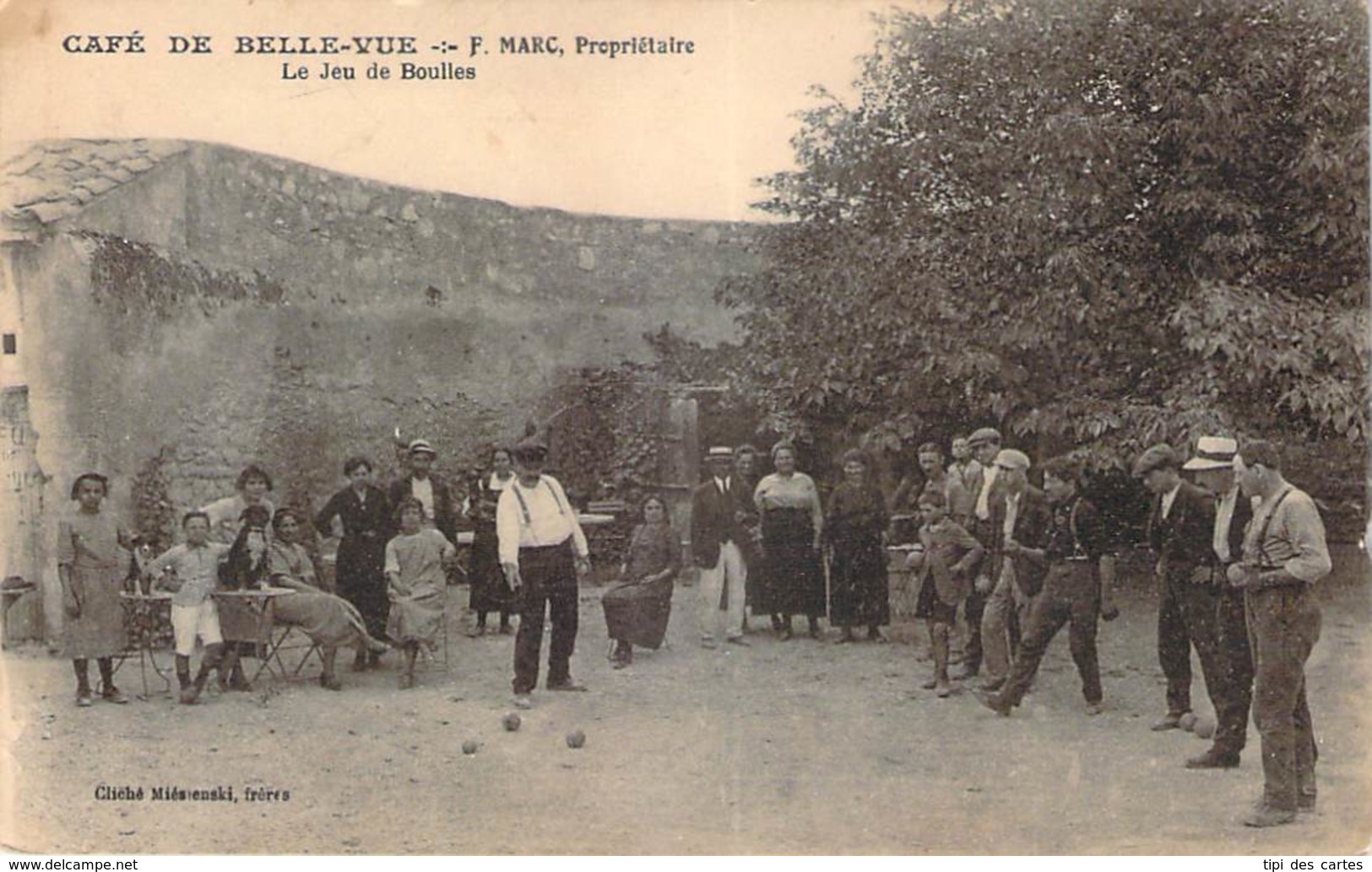 84 - Villeneuve-Avignon Bellevue - Café De Belle-Vue, F. Marc Propriétaire, Le Jeu De Boulles (pétanque Jeu De Boules) - Autres & Non Classés