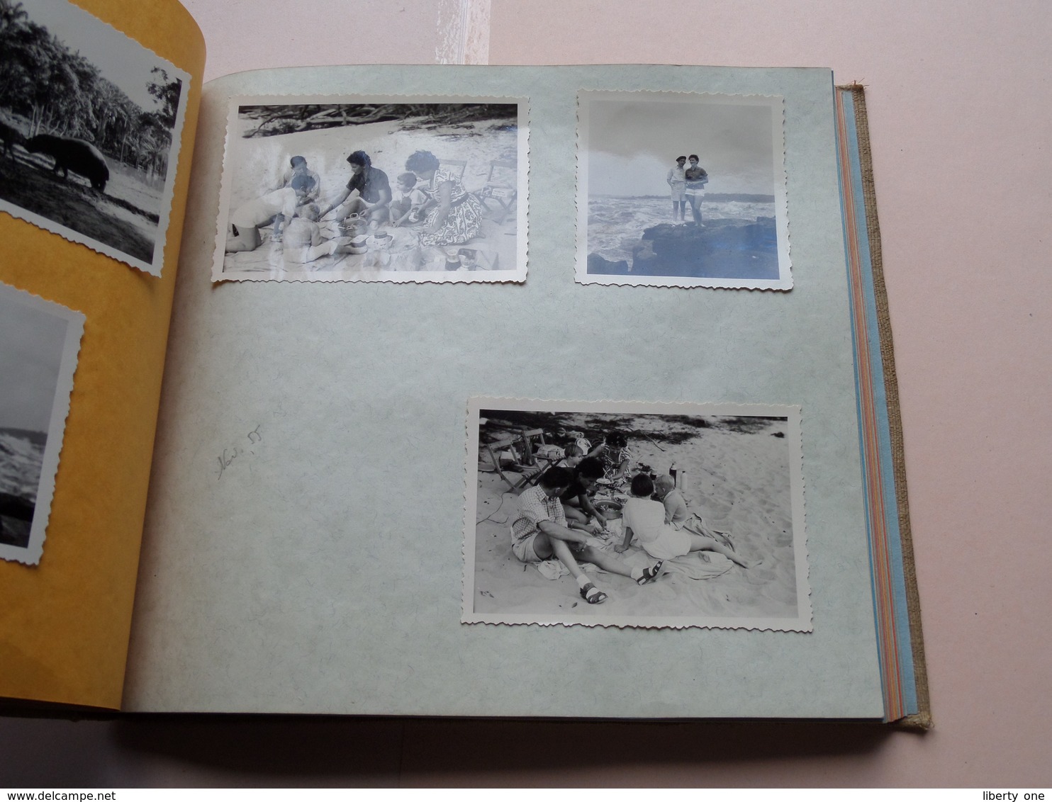 Album met foto's van o.a. CONGO ( zie foto's voor verdere details ) ANNO +/- 1950 !