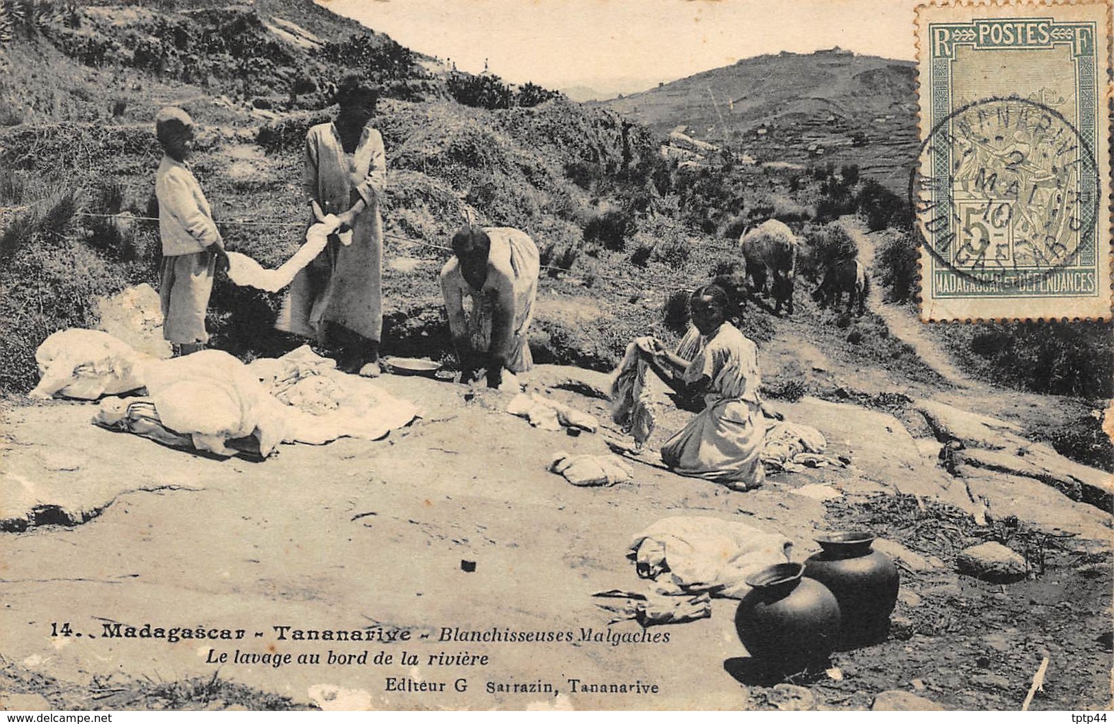 Madagascar - Tananarive - Blanchisseuses Malgaches - Le Lavage Au Bord De La Rivière - Carte Pour La Loire-Atlantique - Madagascar