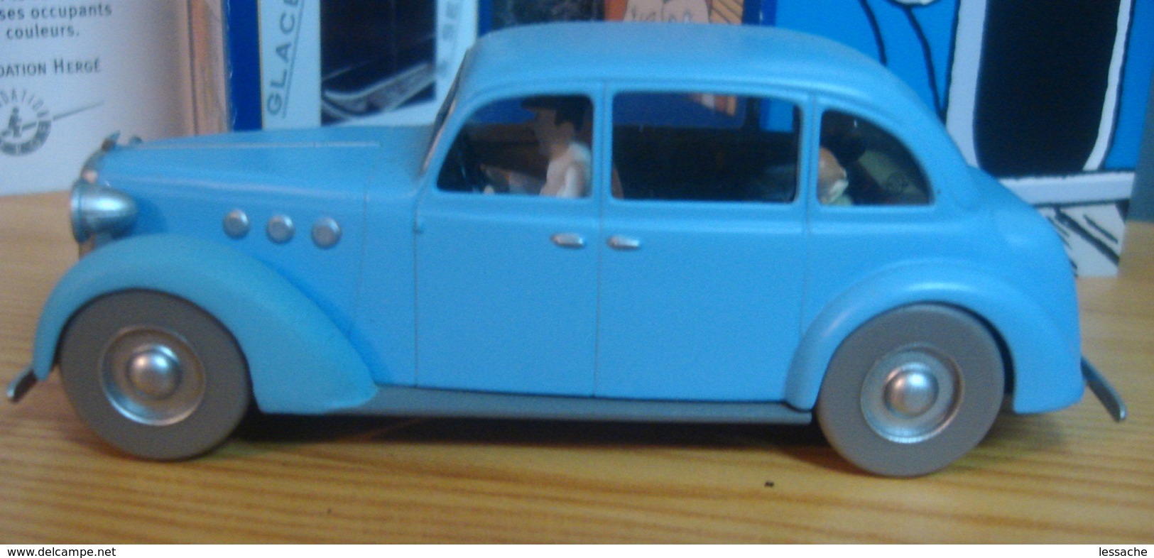 Voiture  CADILLAC 1934 LA SALLE, BIANCA CASTAFIORE 1/43 De Tintin Et Le Sceptre D'Ottokar, TINTIN - Tim & Struppi