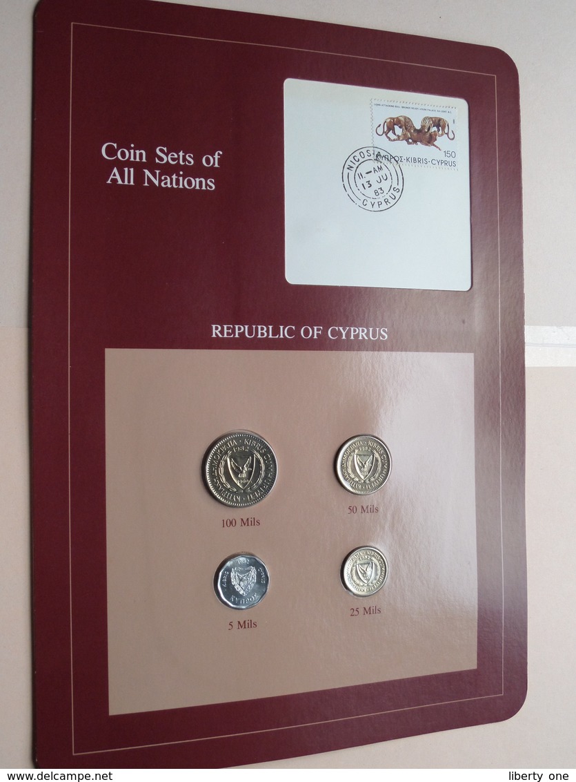 REPUBLIC OF CYPRUS ( From The Serie Coin Sets Of All Nations ) Form. 20,5 X 29,5 Cm. ) Card + Stamp '83 ! - Chypre