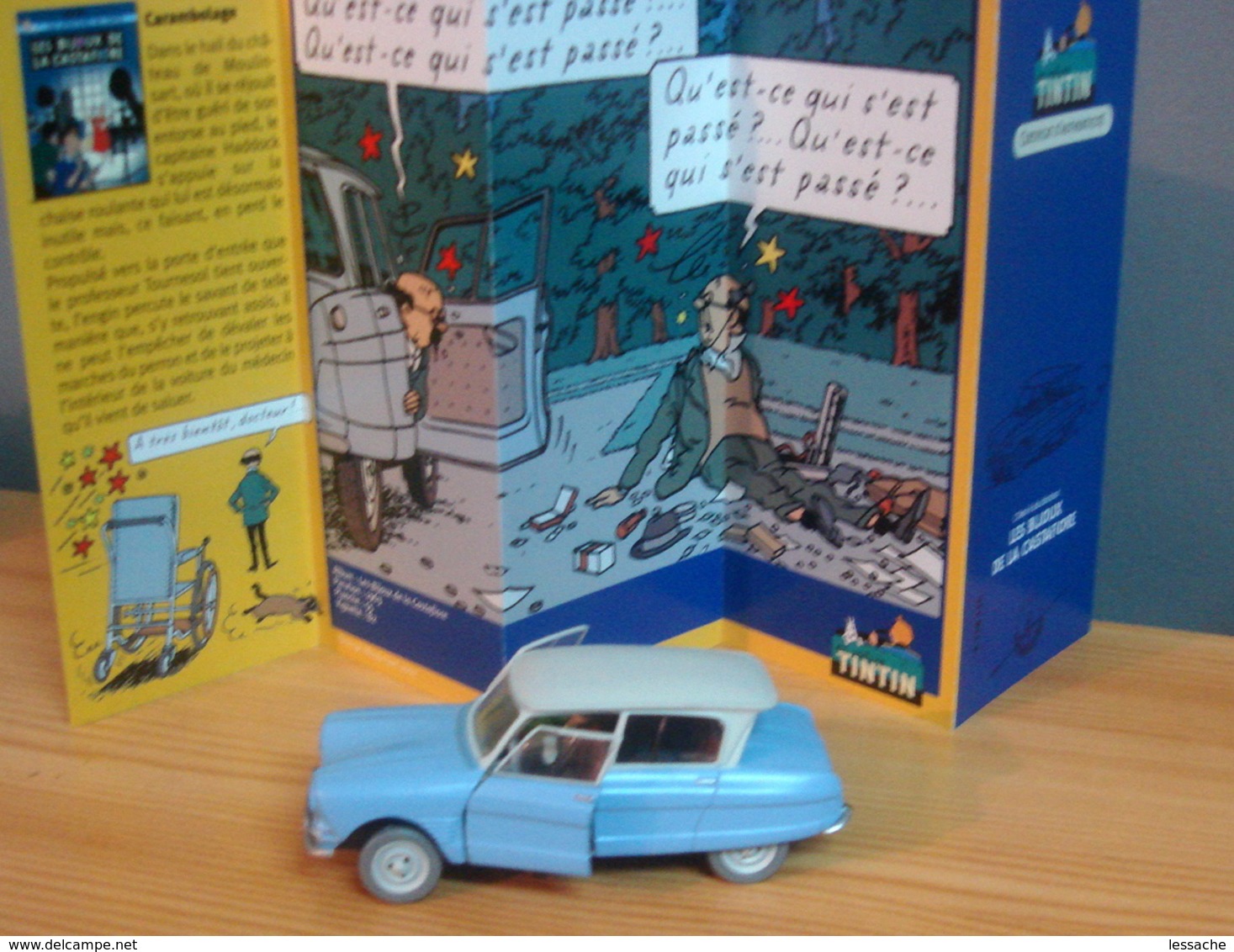 Voiture L'AMI 6 DU DOCTEUR, CTROEN AMI 6 DE 1961, 1/43 De Tintin Et Les Bijoux De La Castafiore, TINTIN - Kuifje