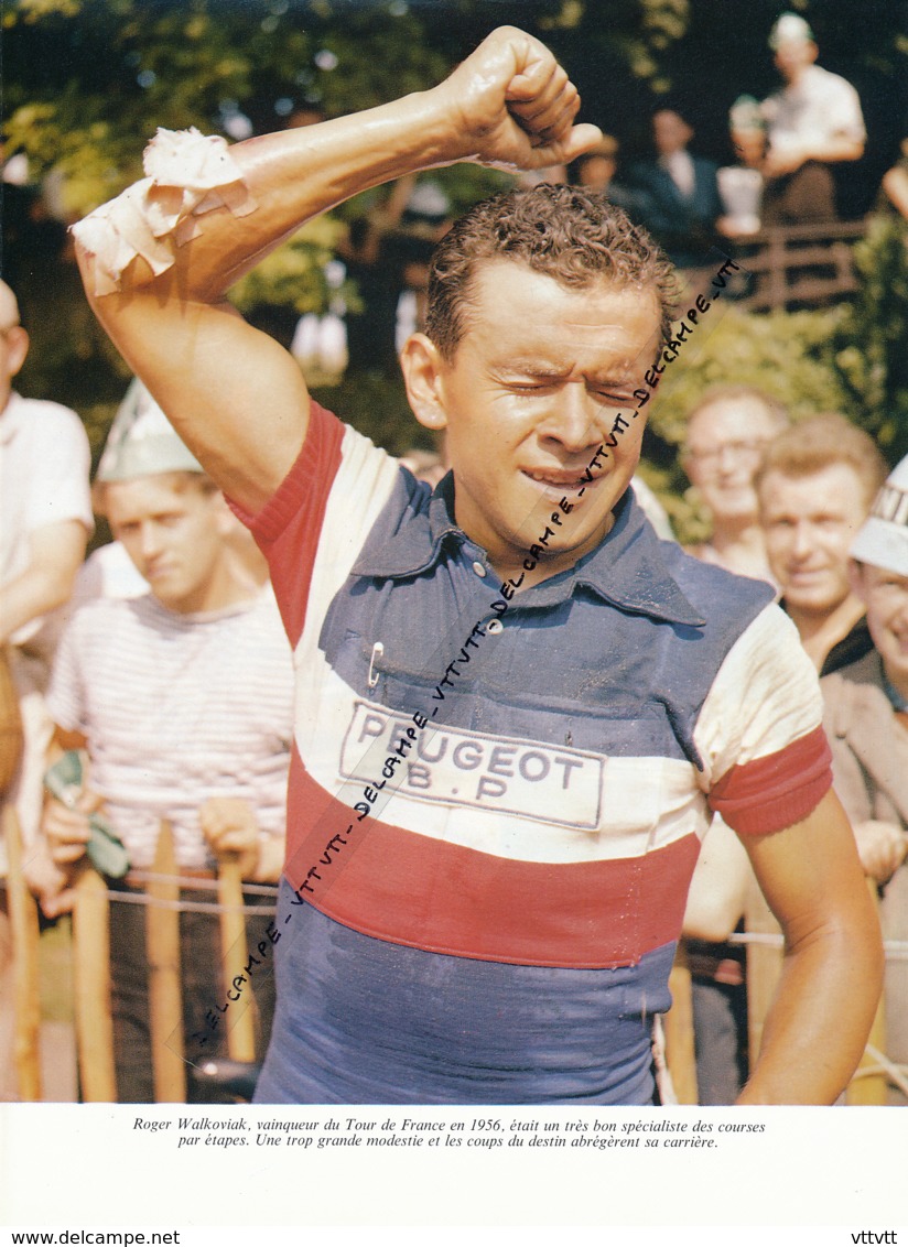 *CYCLISME : PHOTO (1956), TOUR DE FRANCE, ROGER WALKOVIAK, LE VAINQUEUR, COUPURE LIVRE - Colecciones