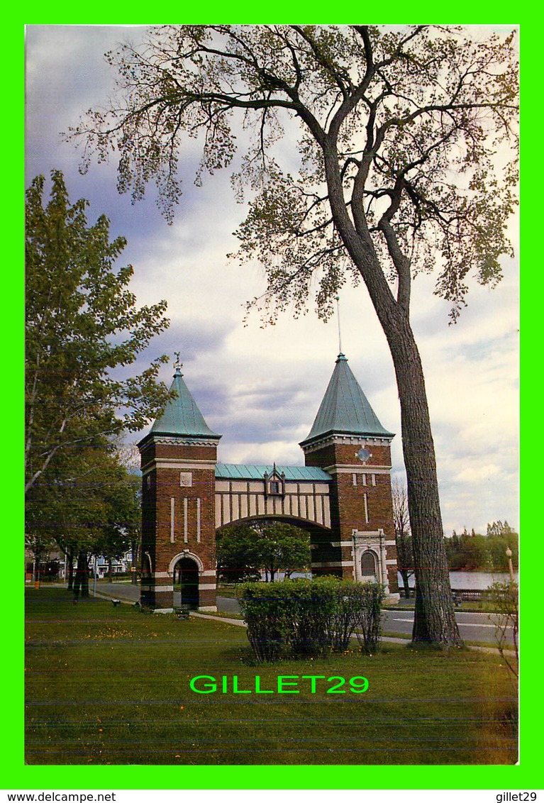 SAINT-HYACINTHE, QUÉBEC - LA PORTE DES MAIRES -  ÉDITION ÉCUSSON D'OR CANADA - - St. Hyacinthe