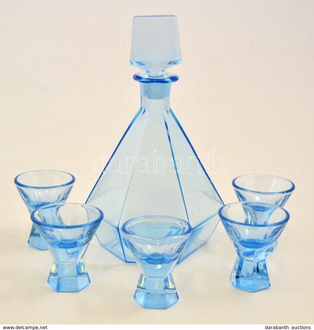 Kék Színű üveg Likőrös Készlet: Kiöntő + 5 Db Pohár, Némelyik Apró Csorbákkal, Különböző Méretben - Glass & Crystal