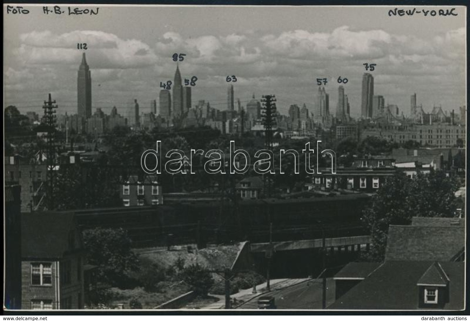 Cca 1930-1940 H.B. Leon: New York, Látkép Felhőkarcolókkal, Feliratozott Fotó, 12x18 Cm / Cca 1930-1940 H.B. Leon: New Y - Sonstige & Ohne Zuordnung