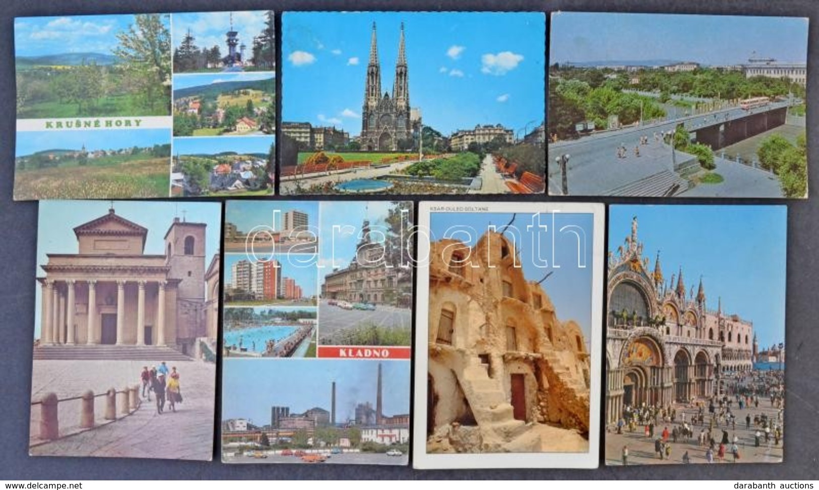 ** * Kb. 258 Db MODERN Külföldi Városképes Lap / Cca. 258 Modern European Town-view Postcards - Unclassified