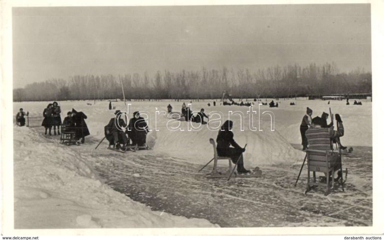 ** T3 Balatonkenese, Fakutyázás A Balatonon Télen, Téli Sport (ázott Szél / Wet Edge) - Unclassified