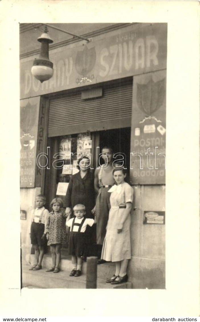 * T2 1935 Budapest XX. Pesterzsébet, Dohány és Szivar áruda, Dohánybolt, üzlet Bejárata. Photo - Unclassified