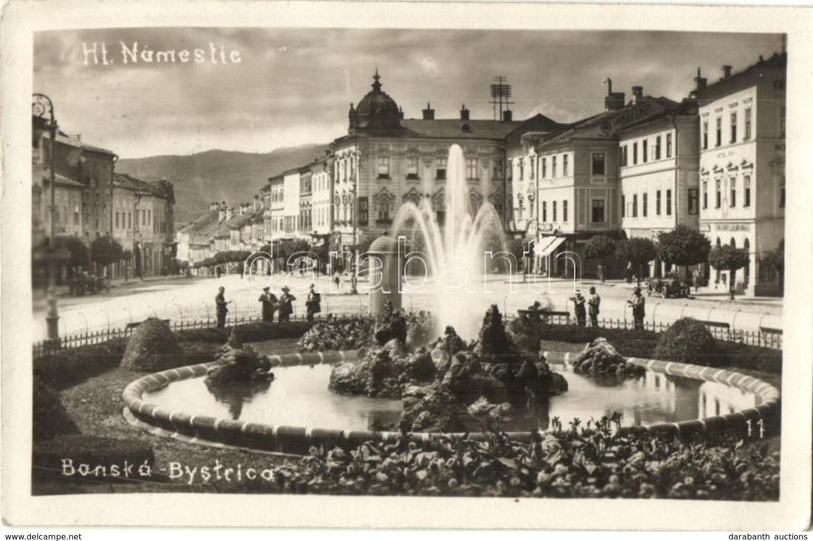 T2 1930 Besztercebánya, Banská Bystrica; Főtér, Szökőkút / Main Square, Fountain, Photo - Ohne Zuordnung