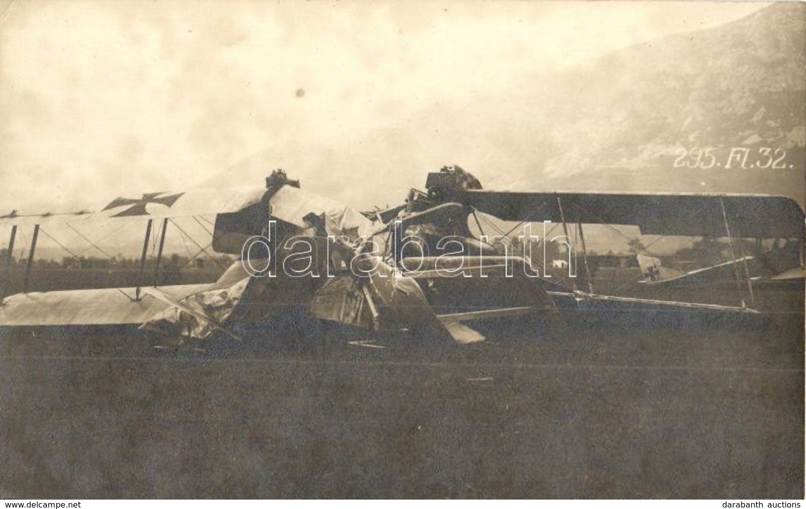 ** T1/T2 295. Fl. 32 / Lelőtt Német Repülőgép / WWI Shot Down German Military Aircraft. Photo - Ohne Zuordnung